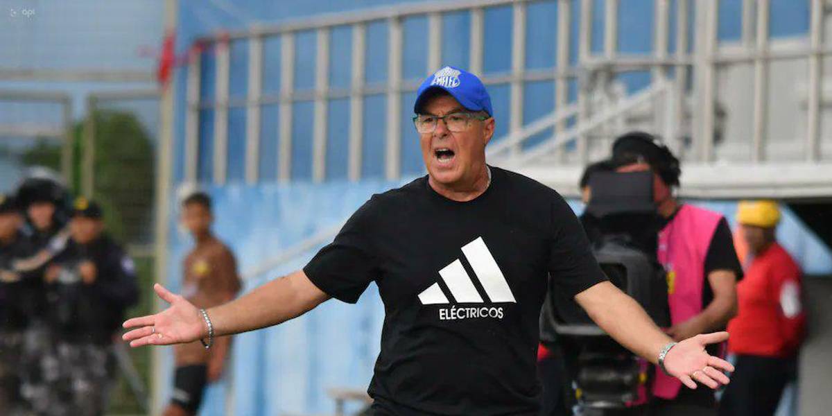 Jorge Célico reveló que le impusieron el fichaje de un jugador en Emelec