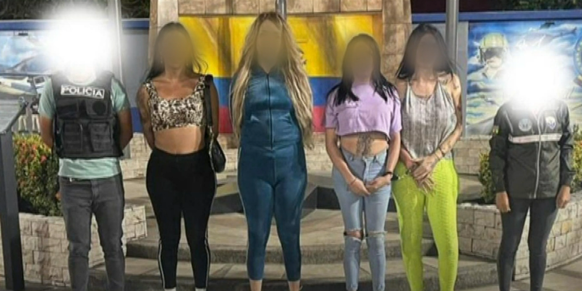 La policía detuvo en Guayaquil a las 'barbies' de Sauces