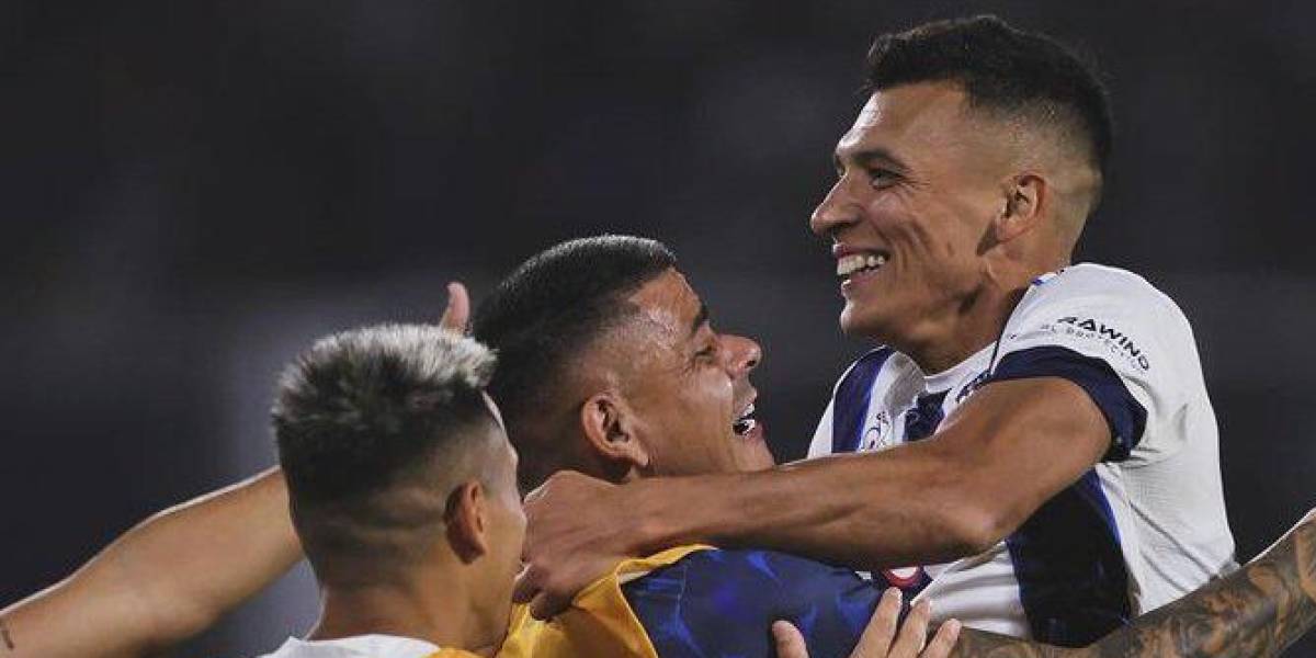 Talleres de Córdoba llega a Ecuador con mucha ilusión para enfrentar a Barcelona SC en la Copa Libertadores
