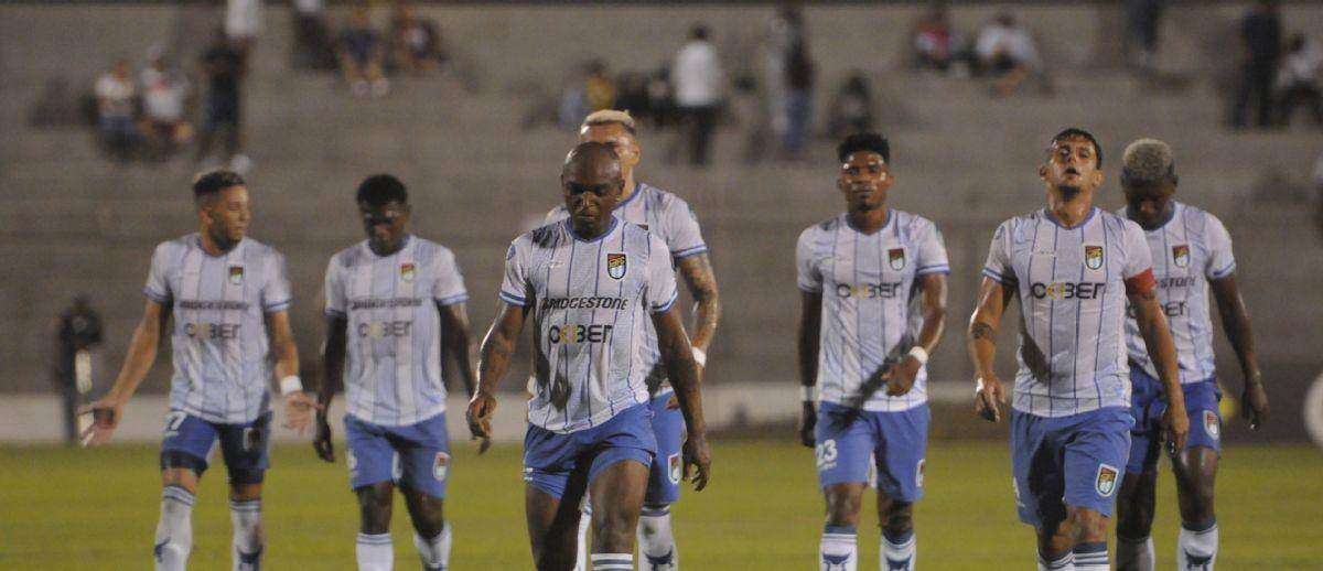 9 de Octubre desciende a la Serie B del fútbol ecuatoriano
