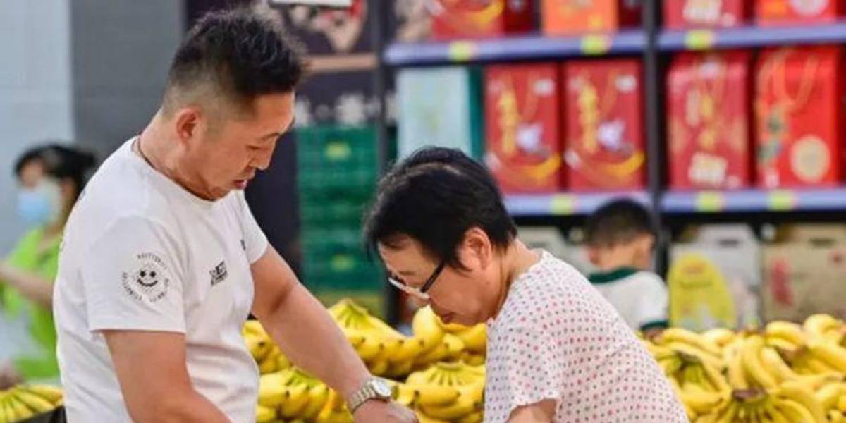 Por qué causa preocupación que China haya entrado en deflación (y qué efectos puede tener en el resto del mundo)