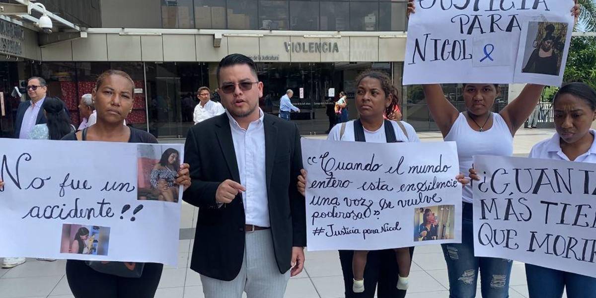 Un futbolista enfrenta juicio por femicidio de joven en Guayaquil