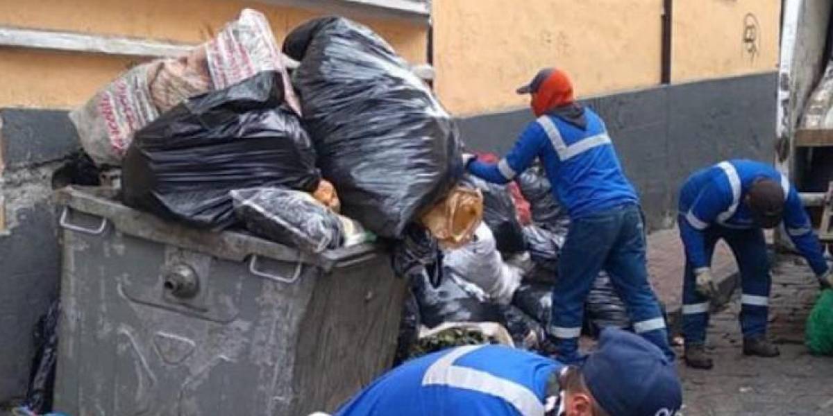 Quito: Emaseo recogió más de 2.000 toneladas de basura este 1 de enero