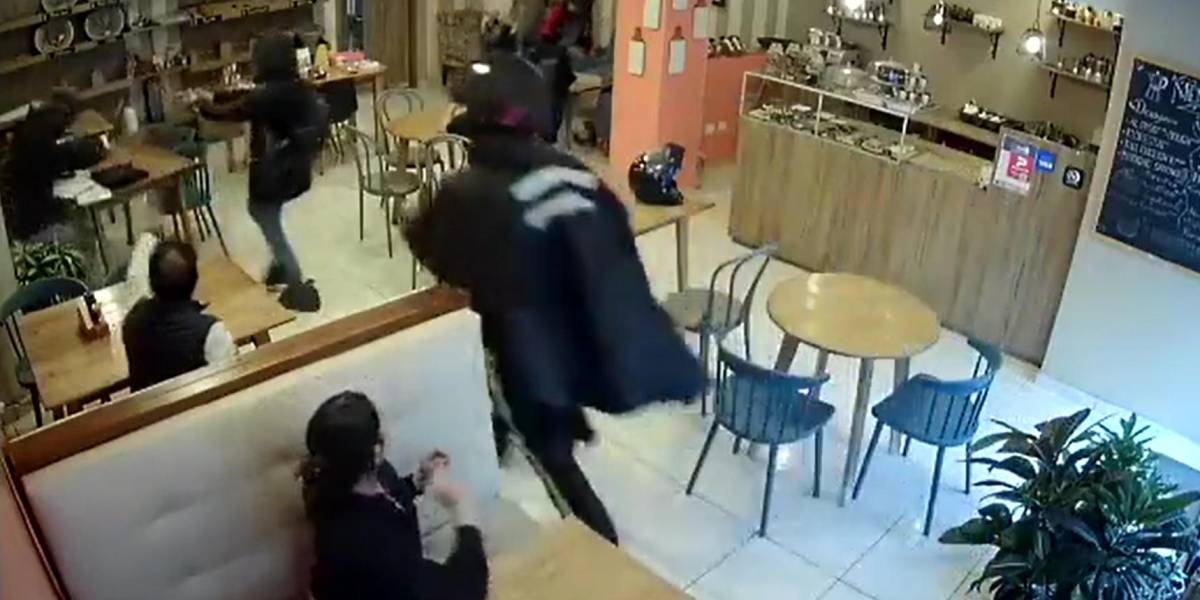 Quito: asalto a cafetería se registró en video