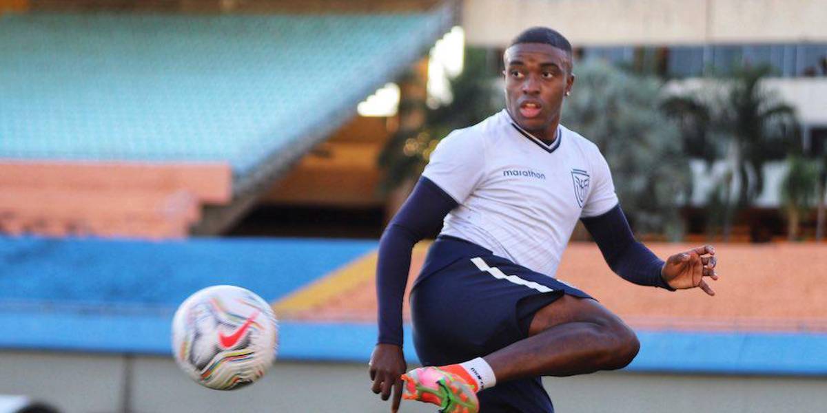 Enner Valencia y Jhegson Méndez volvieron a trabajar con el resto del grupo