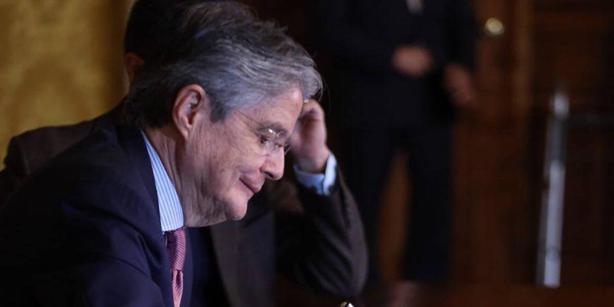 Guillermo Lasso firmó decreto de política hidrocarburífera