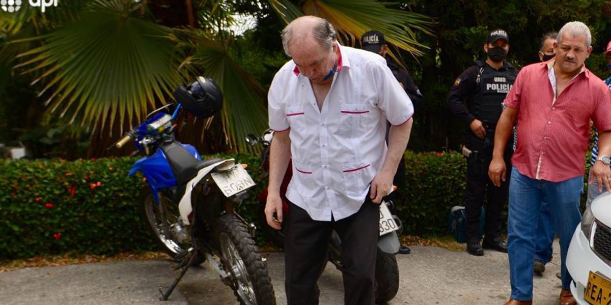 Abdalá y Jacobo Bucaram, absueltos de caso de presunta delincuencia organizada