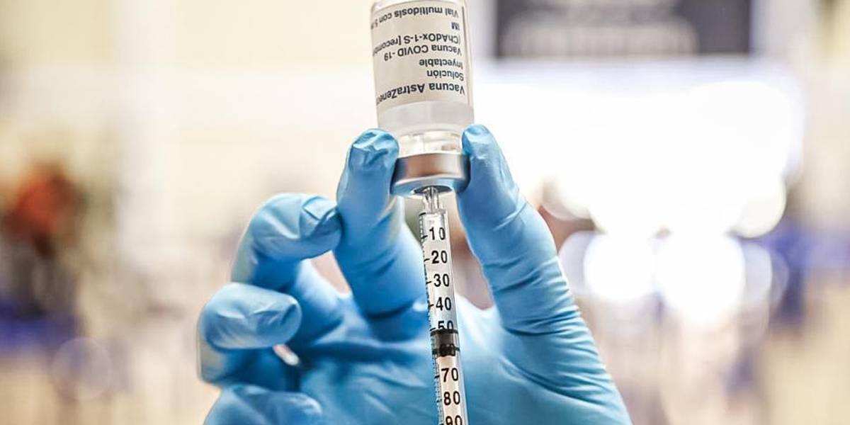 Proceso de vacunación aún registra casos de desorganización