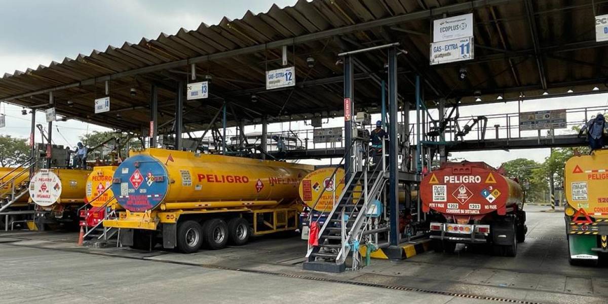 Petroecuador despachó más de 90.000 galones de Ecoplus 89 en seis días