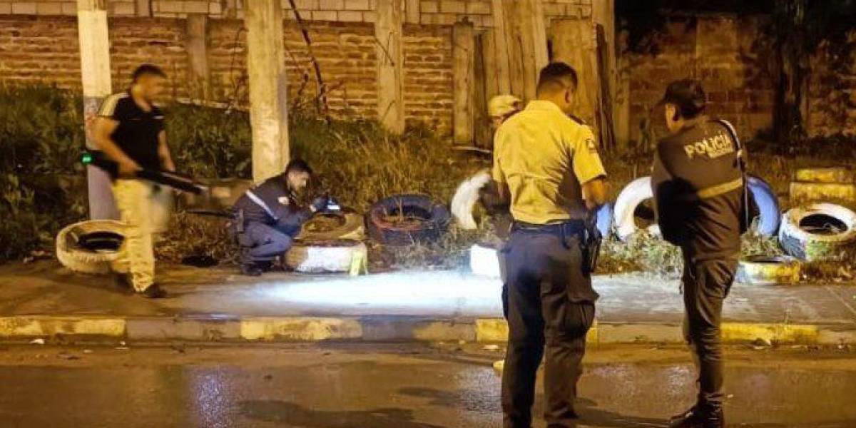 Policía es asesinado durante un robo, en el sur de Esmeraldas