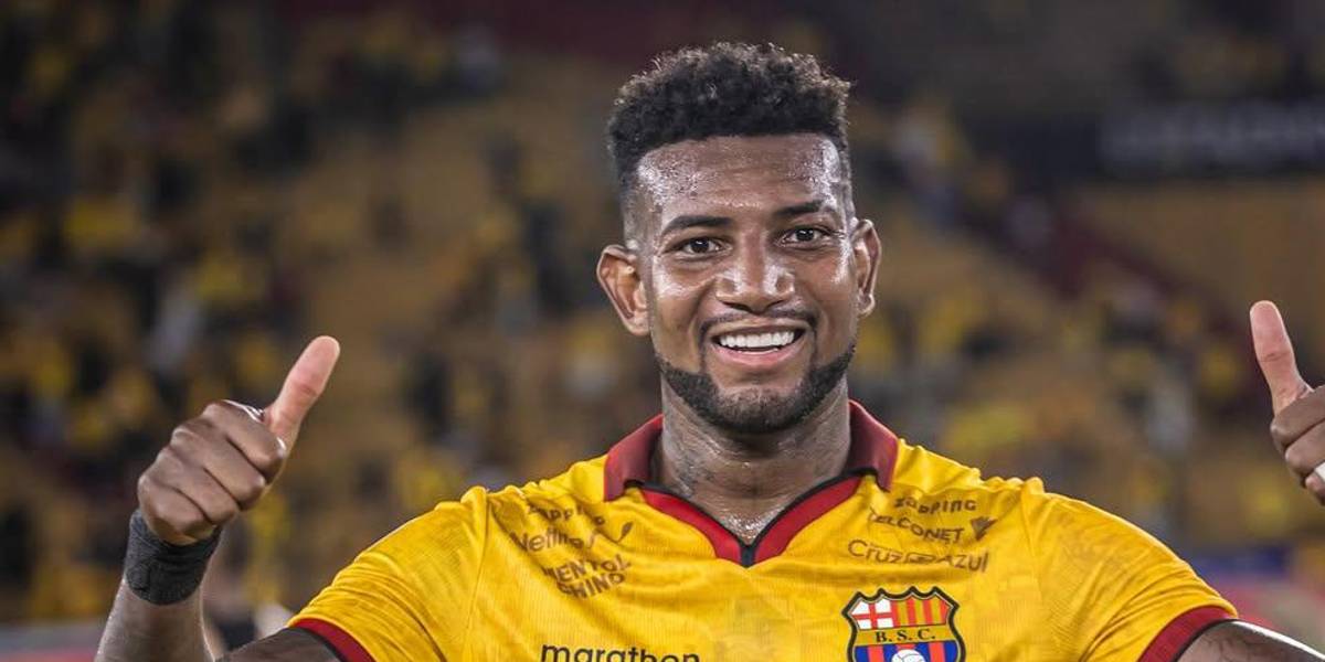 Gustavo Vallecilla renovará su contrato con Barcelona SC por tres temporadas