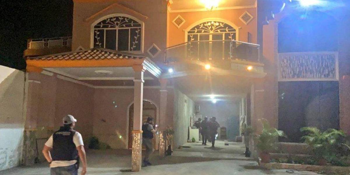 Allanan domicilios en Guayas en el marco de una investigación por posible peculado en hospital de Ambato