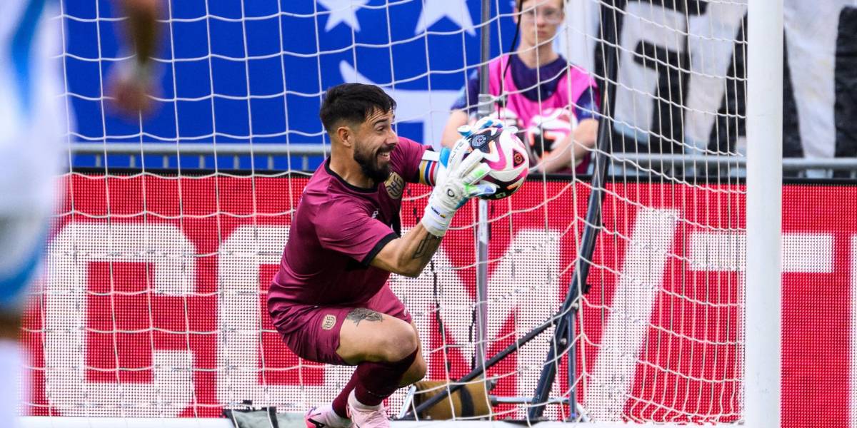 Las tres atajadas claves de Hernán Galíndez para evitar la goleada de Argentina