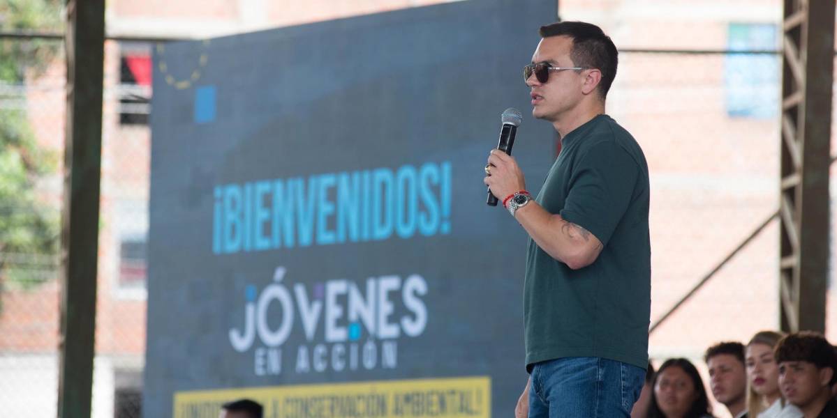 Desde que empezó la campaña, Noboa ha gobernado durante 14 días, emitió 19 decretos y participó en unos 17 eventos