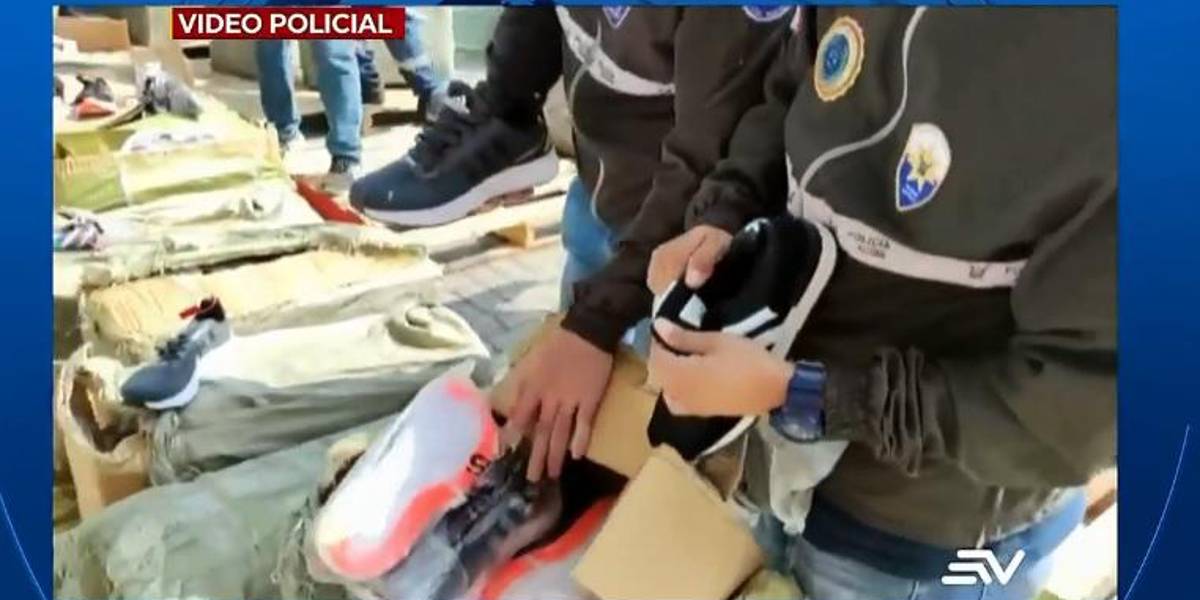 17.500 zapatos y 3.000 carteras de contrabando fueron decomisadas en Guayaquil