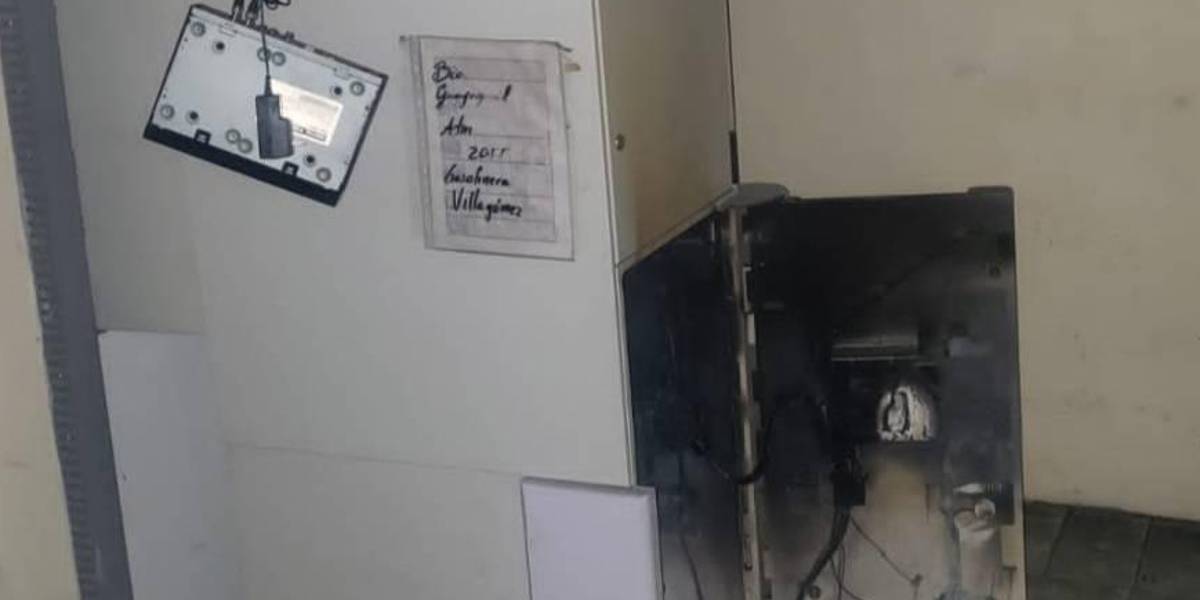 Roban USD 16 000 de un cajero automático en el Suburbio de Guayaquil
