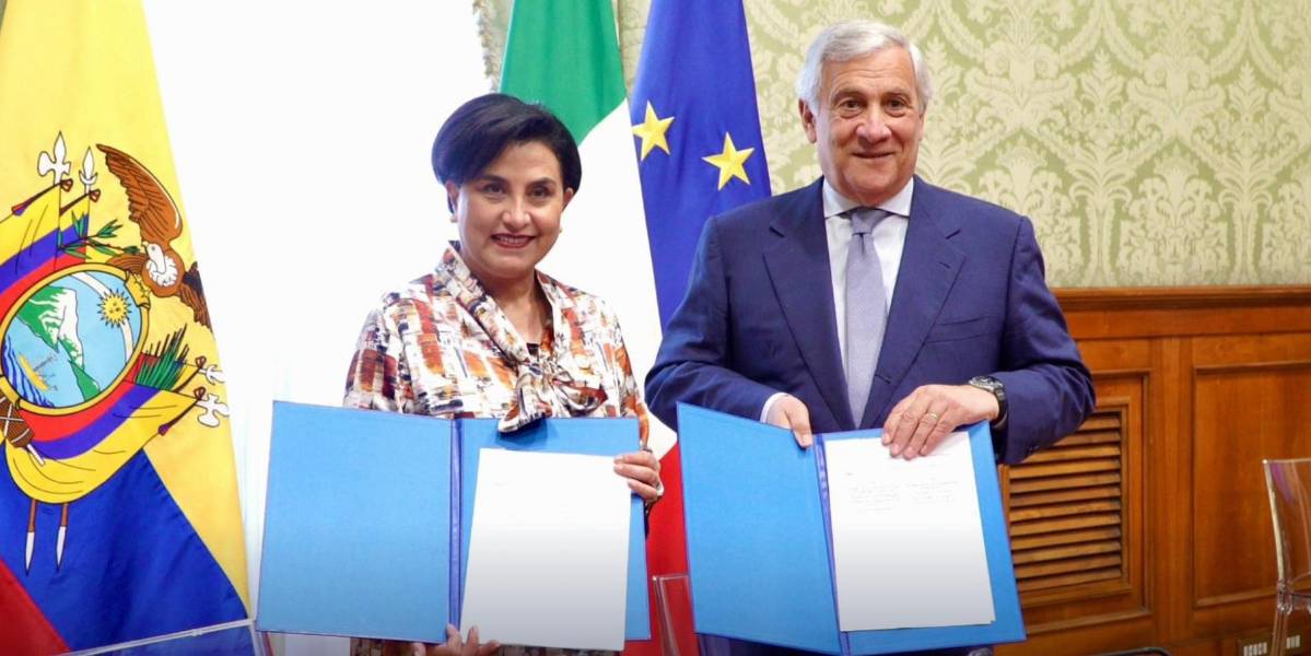 Italia y Ecuador firman un acuerdo migratorio para impulsar la movilidad legal