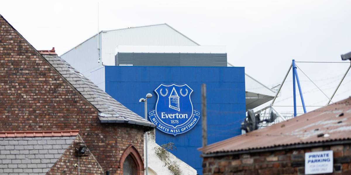 Everton, sancionado en Premier League con 10 puntos menos por irregularidades financieras