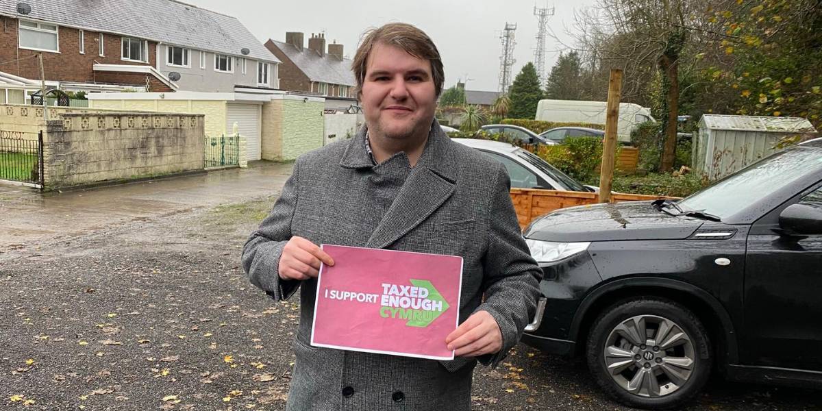 Político conservador británico se revela como transgénero