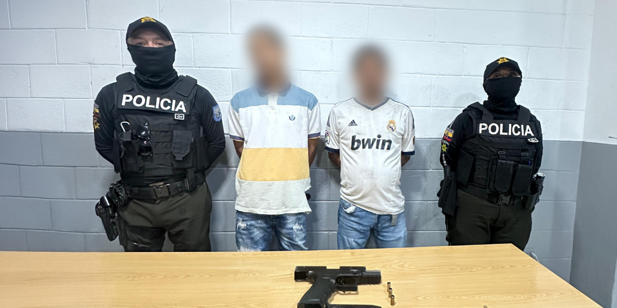 Un sospechoso amenazó con dispararse para no ser detenido en Guayaquil
