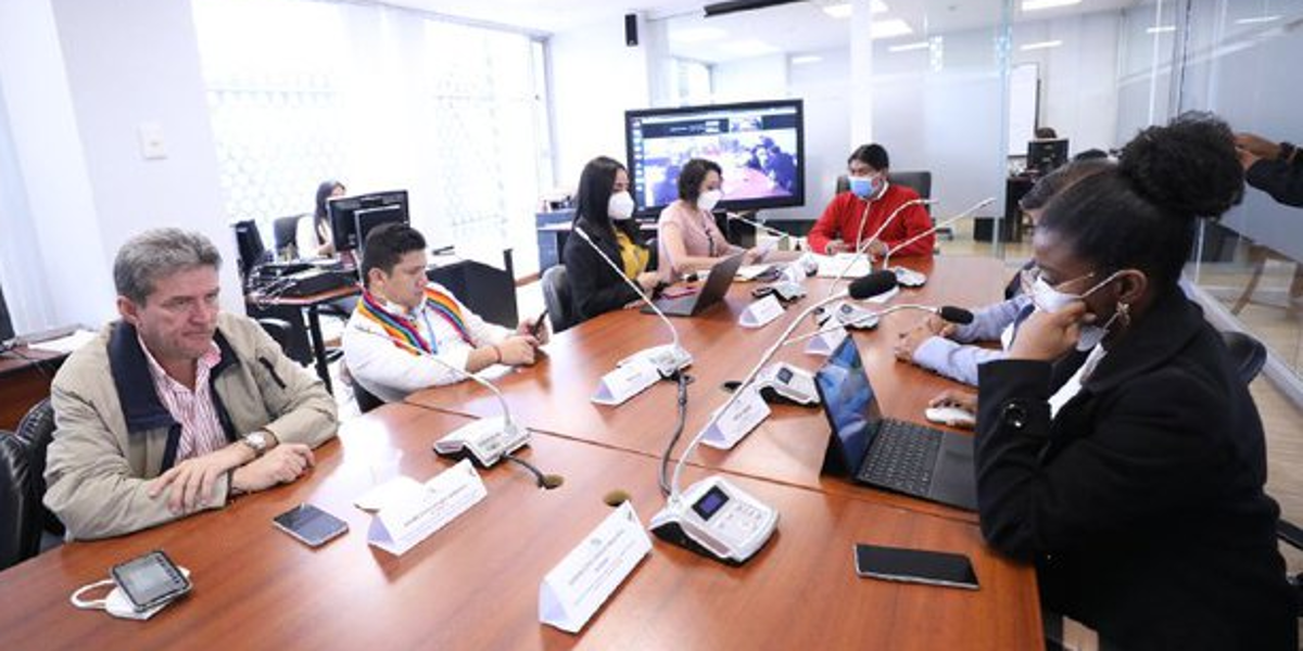 Asambleístas no firmaron informe sobre 269 solicitudes de amnistías e indultos; se analiza la validez del documento