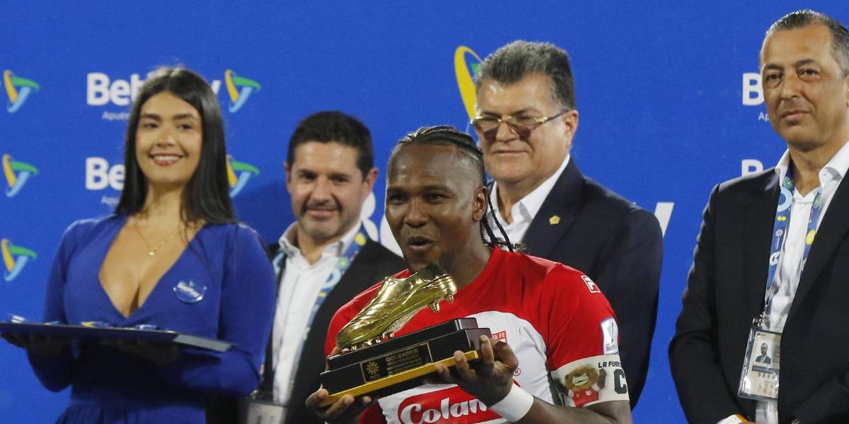 ¡Con dolor y coraje! Hugo Rodallega jugó lesionado y anotó el gol del campeonato de Independiente Santa Fe