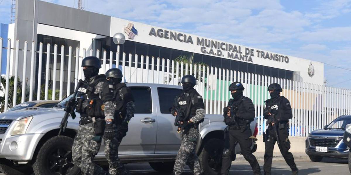 Agencias de Tránsito de Durán y Manta: ¿Qué ha pasado en dos meses de intervención?