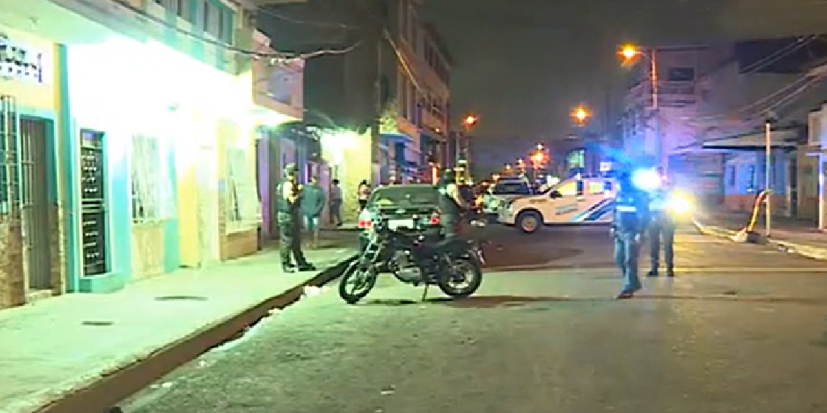 Al menos 4 heridos, entre ellos 2 niños, deja ataque a bala en el sur de Guayaquil