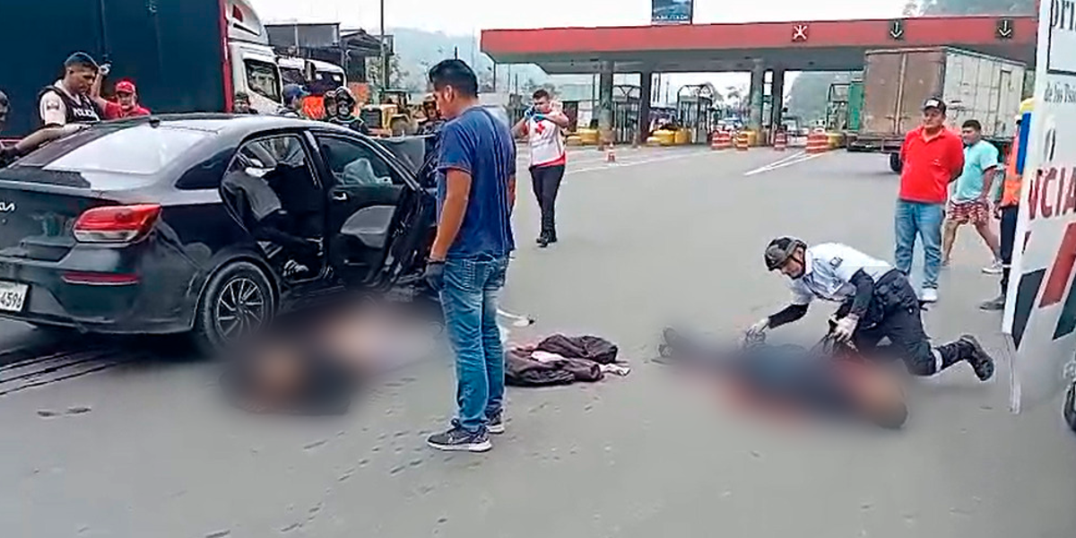 Sicarios balearon a cuatro ocupantes de un carro en la vía Alóag-Santo Domingo