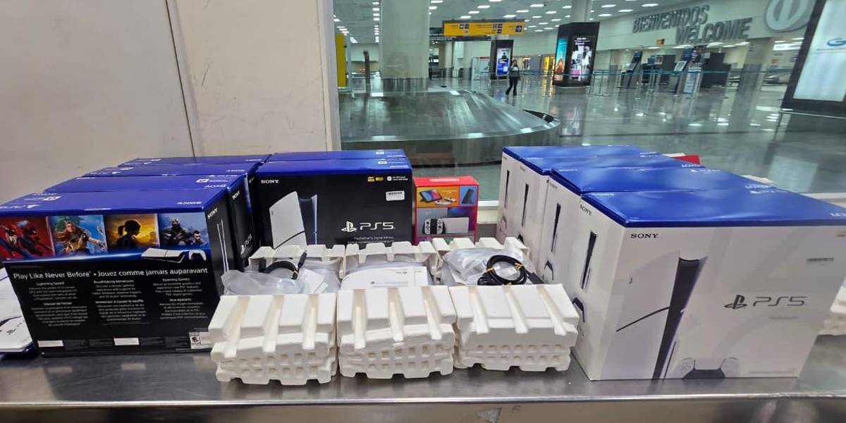 43 PlayStation 5 y cinco Nintendo Switch fueron decomisados en el aeropuerto de Guayaquil