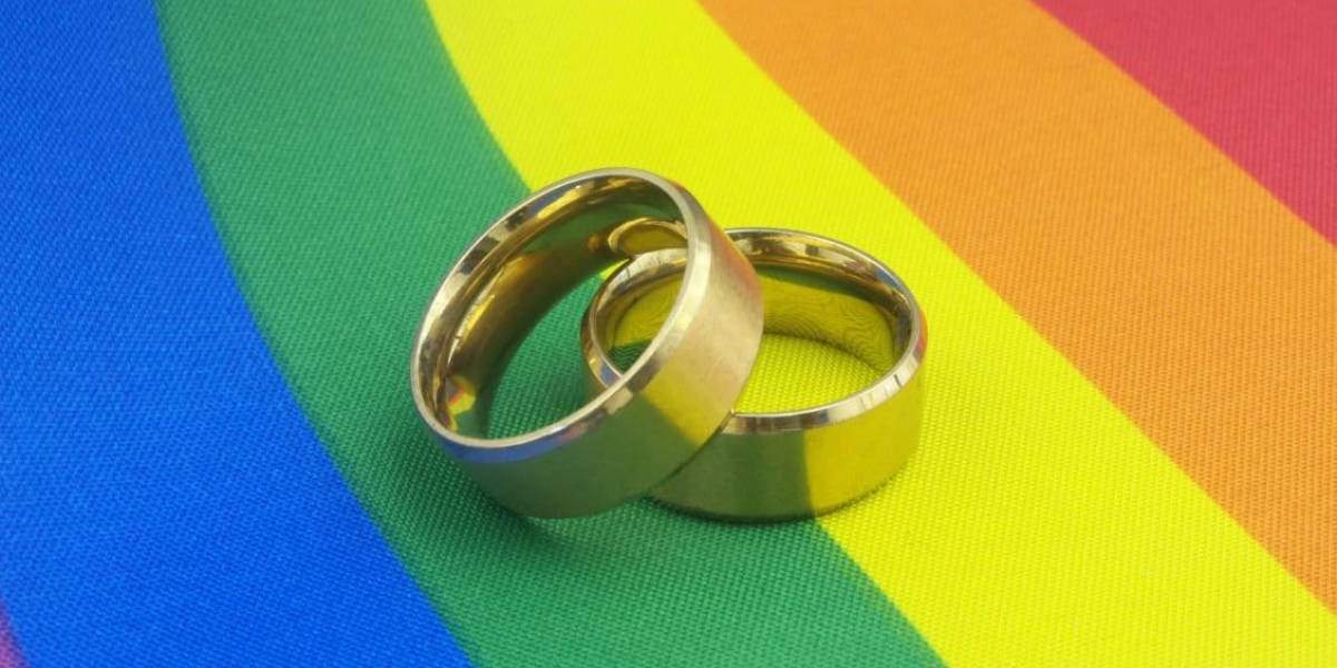 Rusia anula por primera vez un matrimonio del mismo sexo tras prohibir el cambio de género
