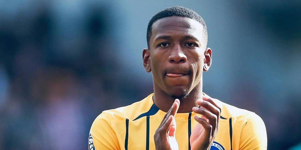 La millonaria oferta del AC Milan al Brighton para fichar a Pervis Estupiñán