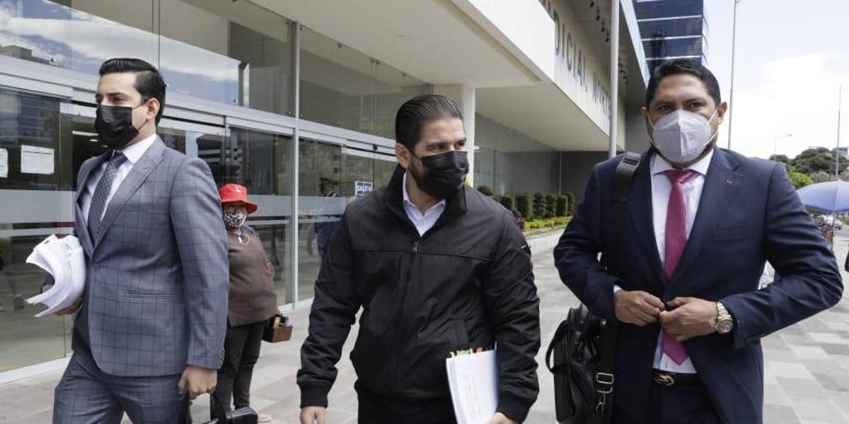 La próxima semana se conocerá decisión de juez sobre caso de delincuencia organizada que involucra a los Bucaram