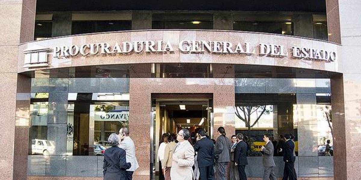 Lasso envía al CPCCS los nombres de los 3 aspirantes a procurador general del Estado