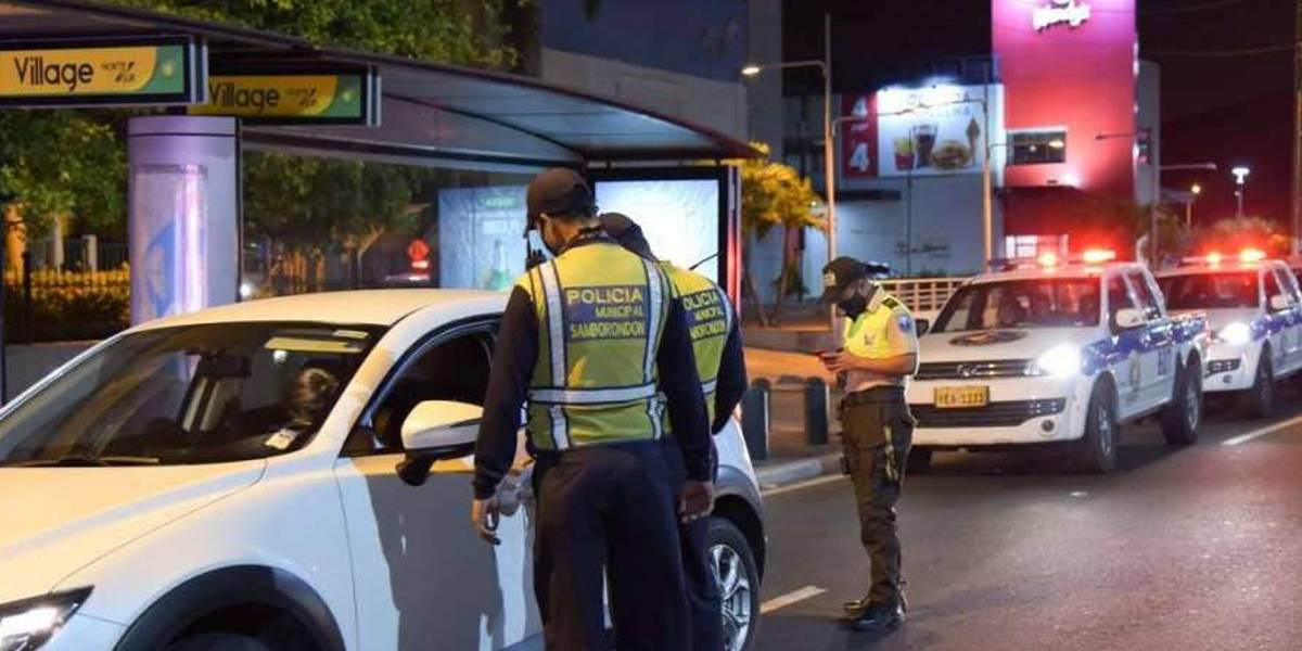 Samborondón propone plan piloto para reducir el horario del toque de queda