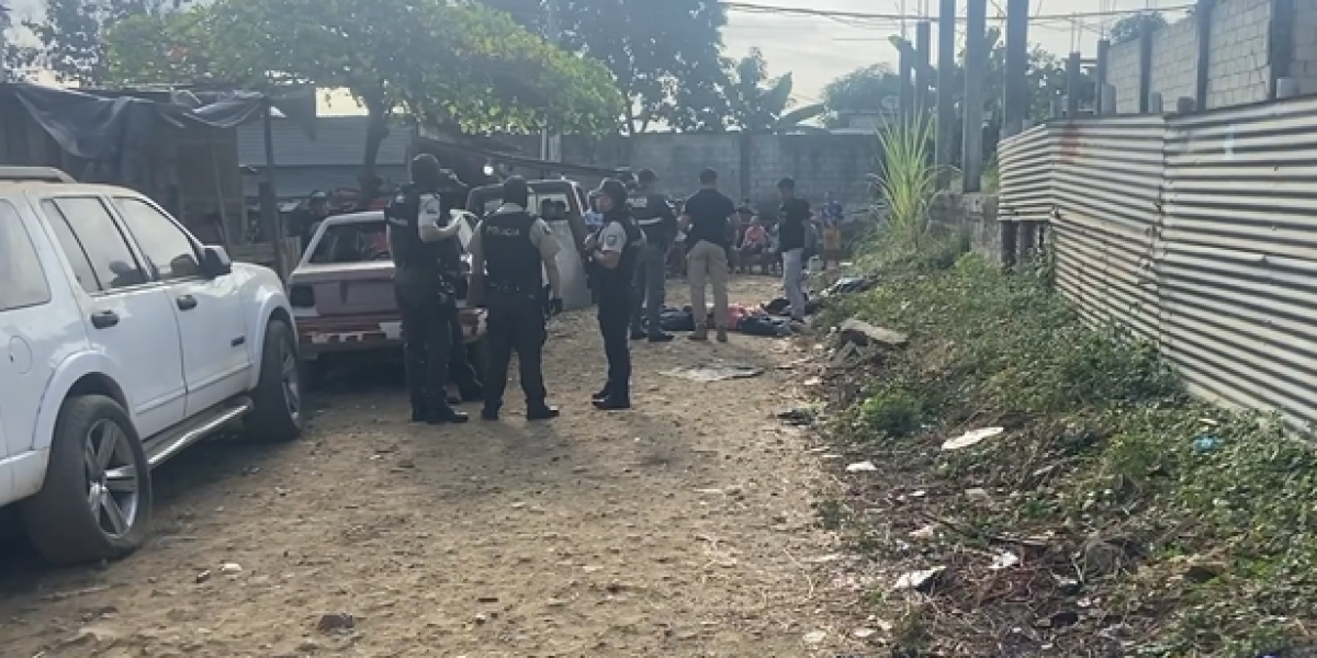 Dos cadáveres con señales de tortura fueron hallados en Puente Lucía, Guayaquil