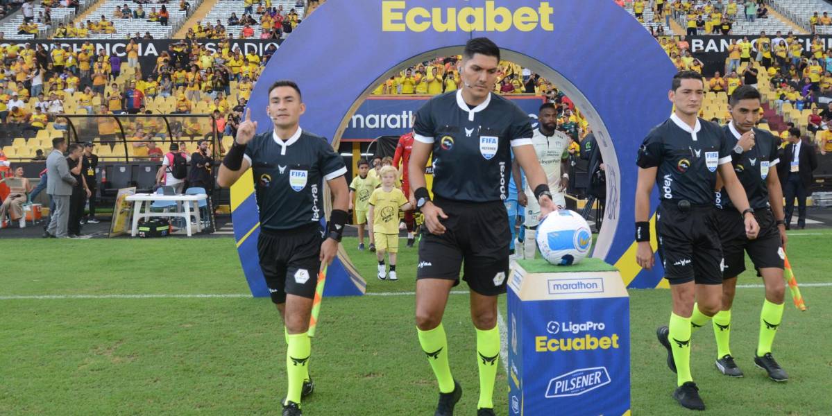 Barcelona SC: ¿Qué dice el informe arbitral de Bryan Loayza sobre las expulsiones de Leonai Souza y Jesús Trindade?