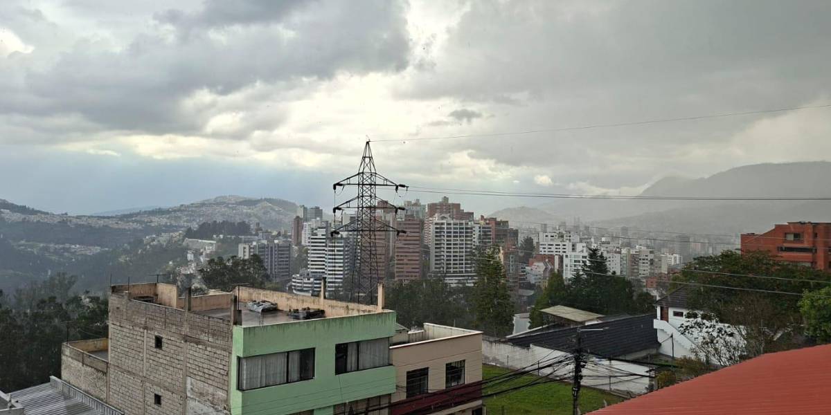 En Quito se reportarán lluvias y tormentas eléctricas hasta el 25 de octubre