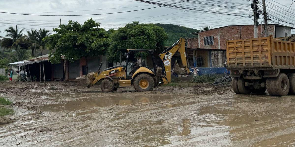 La red vial de ocho provincias fue declarada en emergencia tras los daños causados por la lluvia
