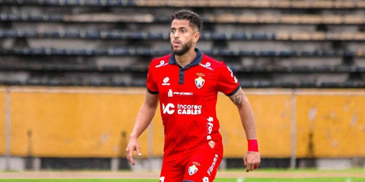 Charles Vélez, jugador de El Nacional: “Cuando llegamos al camerino nos olvidamos de todo, cada uno hace su trabajo”