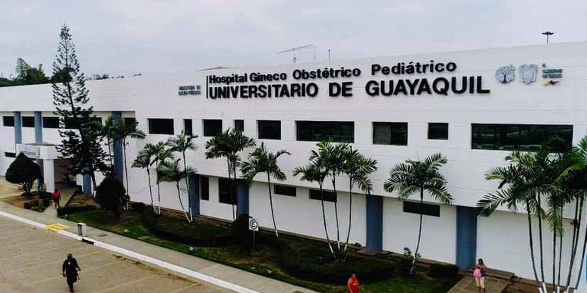 El ministro de Salud pide la renuncia del gerente del Hospital Universitario de Guayaquil tras muertes de bebés