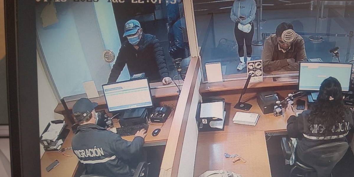 Ministerio del Interior aclaró qué sucedió con Diego Borja en la frontera con Colombia: tenía mascarilla y gorra