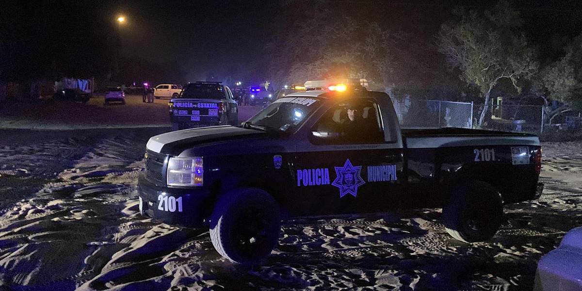 México: sicarios matan a un periodista y a un policía