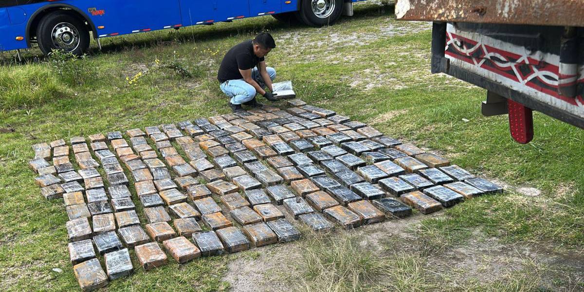 Quito | La Policía incautó 227 paquetes de cocaína en Carapungo