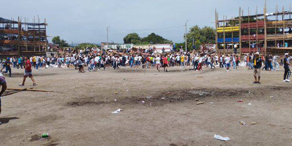 Al menos 4 muertos por desplome de gradería en una plaza de toros en Colombia
