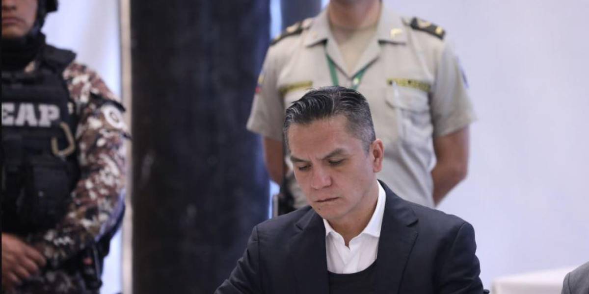 Wilman Terán acusa a Diana Salazar de querer cooptar jueces en la Corte Nacional de Justicia
