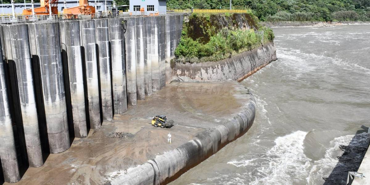 La construcción de un dique seco sería la solución a la erosión del río Coca
