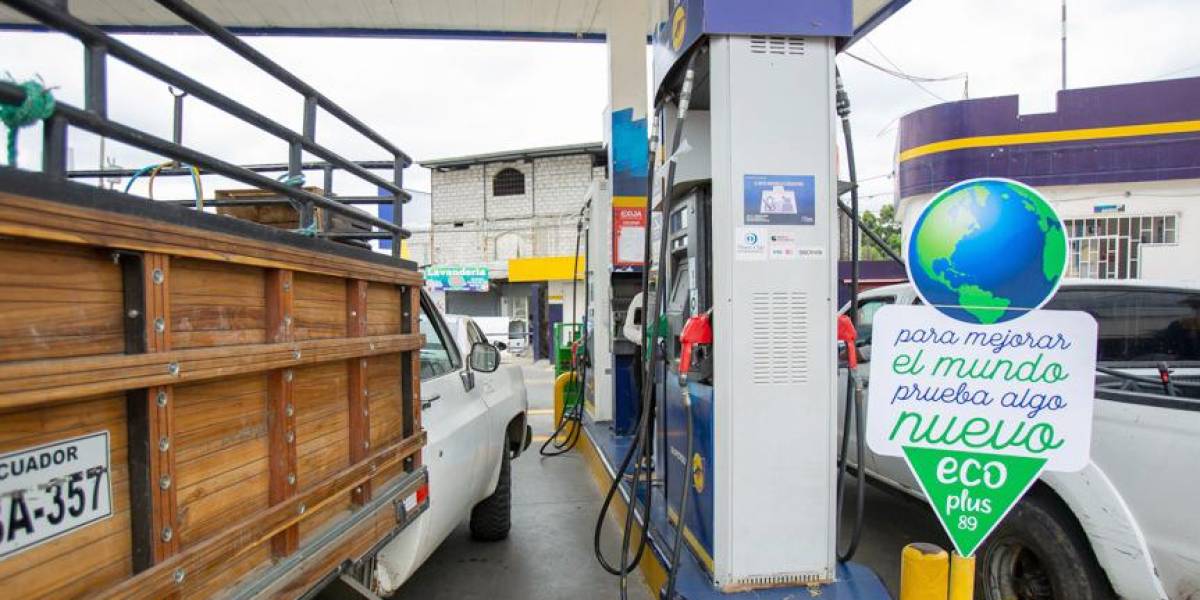 El precio de las gasolinas Súper y Ecoplus sube desde el 12 de septiembre