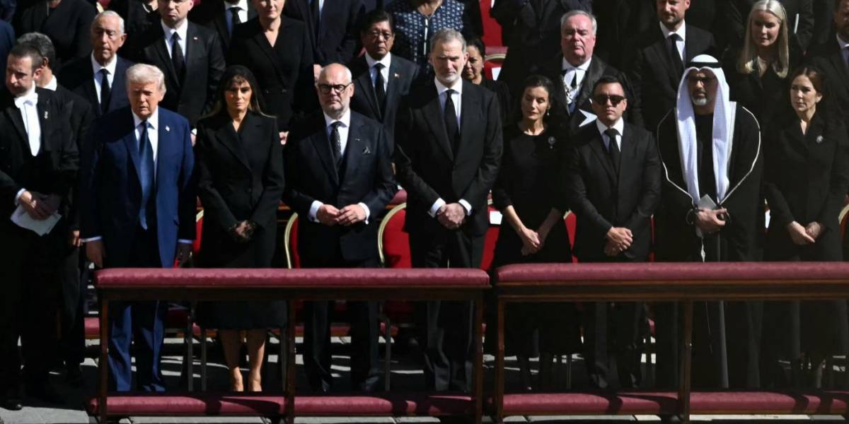 La historia de Ecuador en funerales papales y en cónclaves católicos