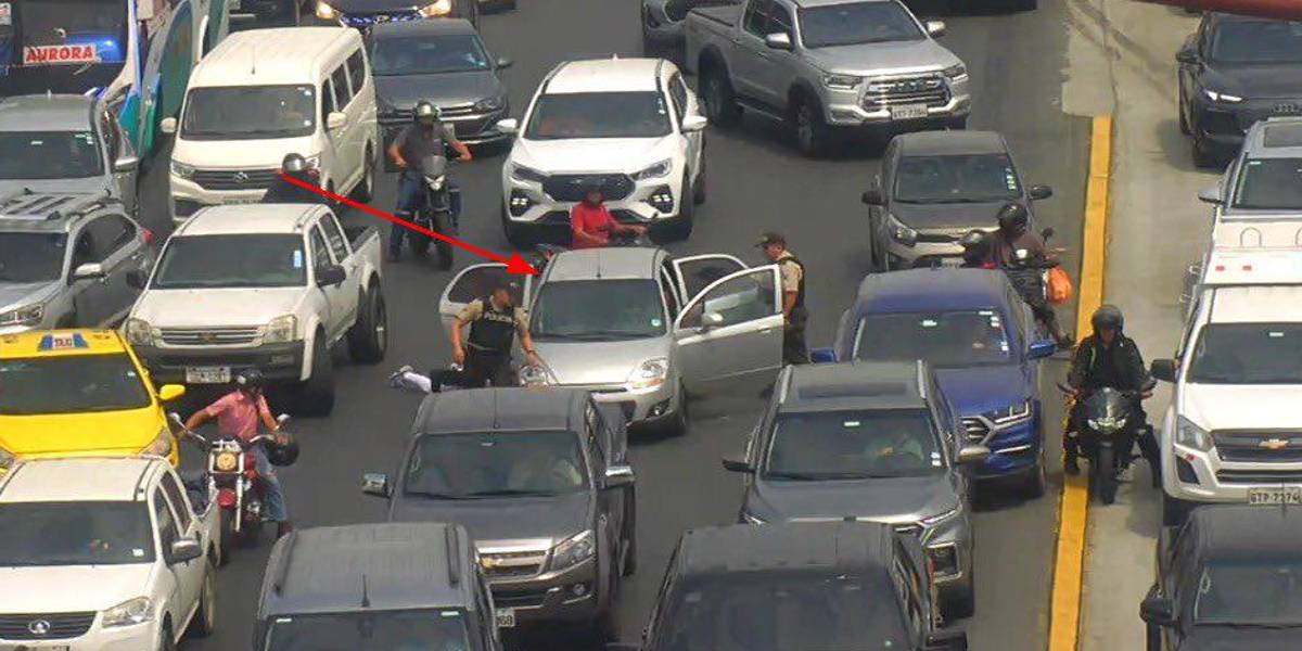 Dos presuntos sacapintas son detenidos en la vía a Samborondón